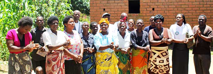Women singing to raise awareness of TB in Malawi